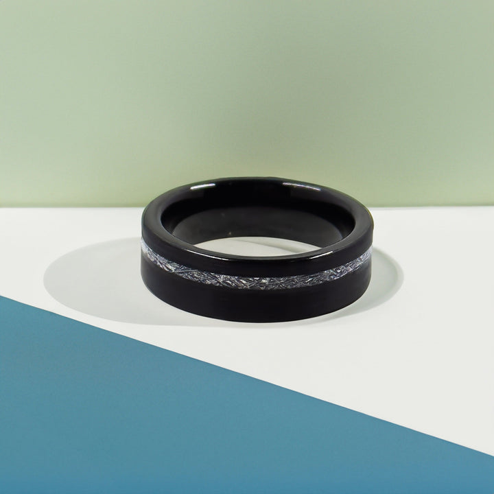 Meteorite Flat-Edge Fashion Ring