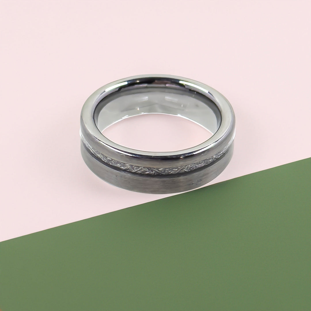 Silver Meteorite Flat Edge Fashion Ring