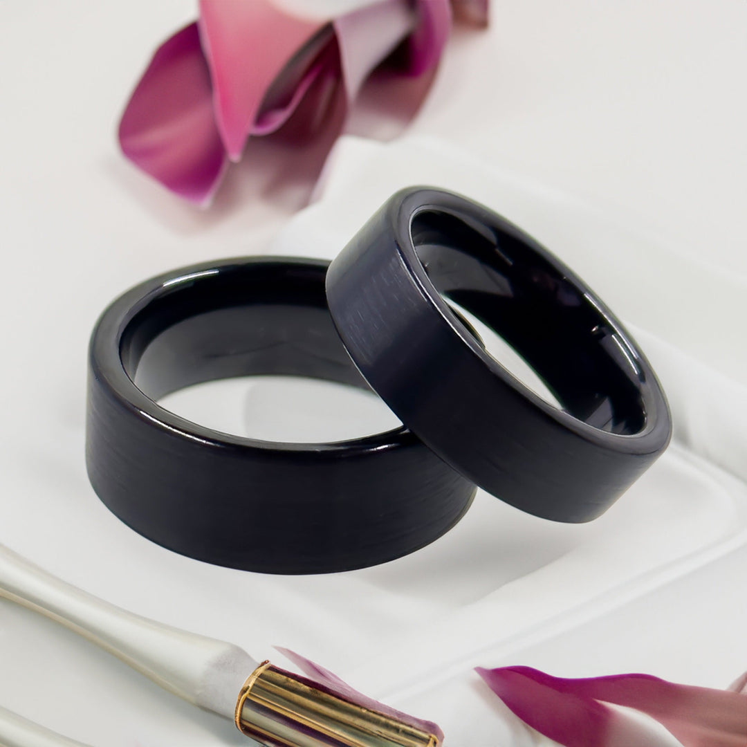 Black Flat-Edge Fashion Ring