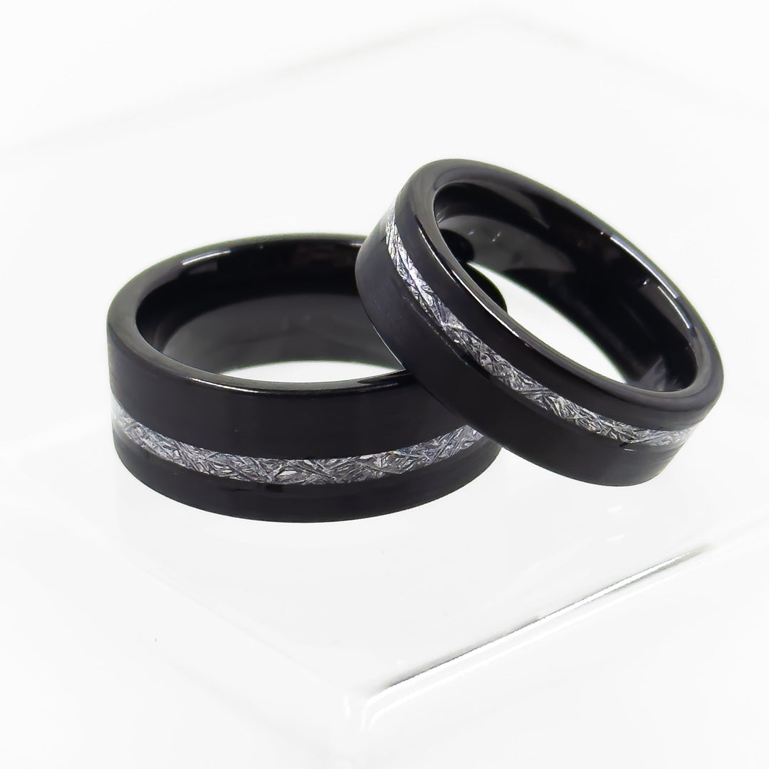 Meteorite Flat-Edge Fashion Ring