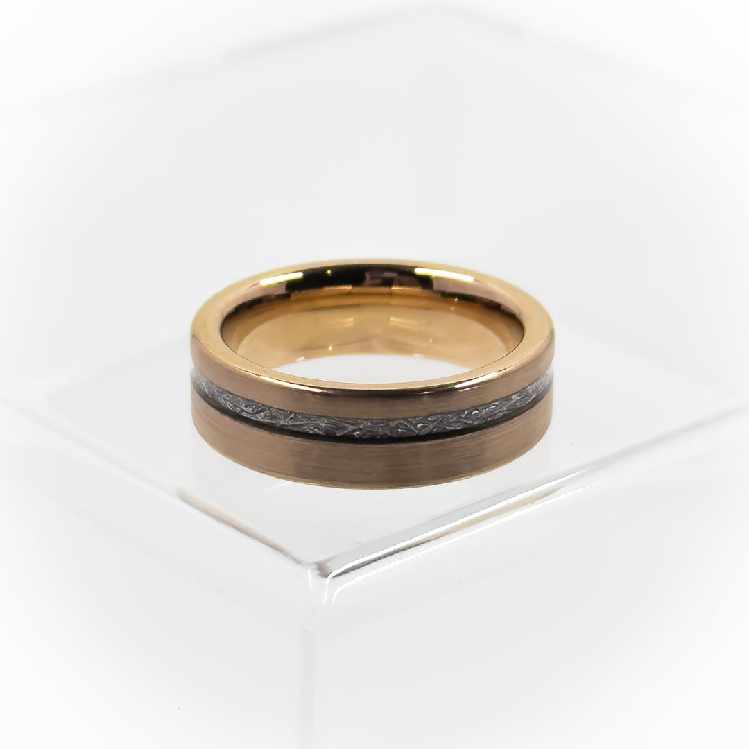 Gold Meteorite Flat Edge Fashion Ring