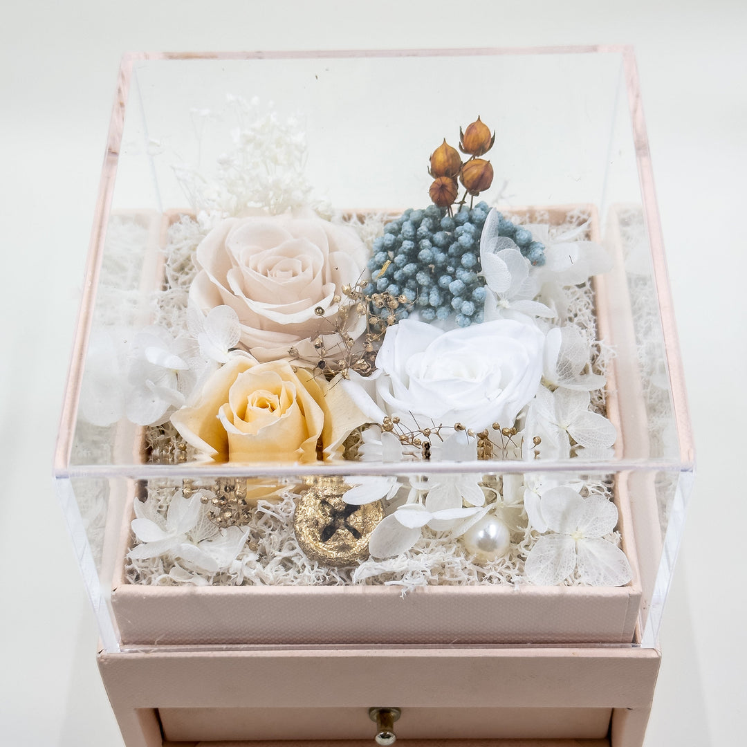 Assorted Preserved Floral Jewelry Box