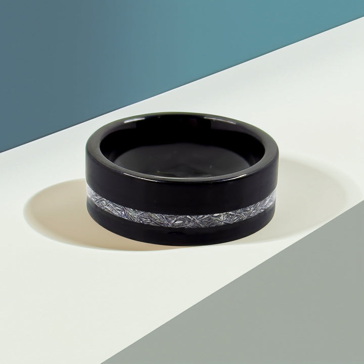 Meteorite Flat-Edge Fashion Ring
